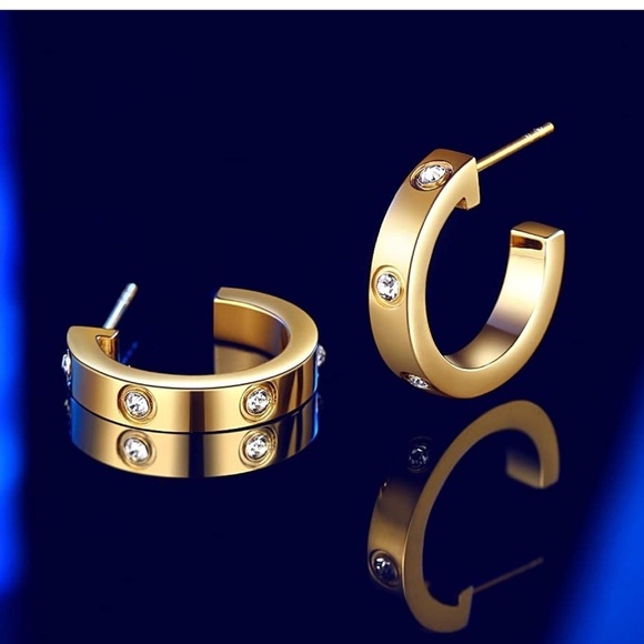 18k gold plated small hoops with CZ stones earrings dainty quiet lu… - Picture 1 of 2